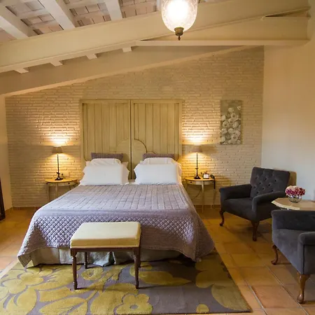 La Mozaira Hotel