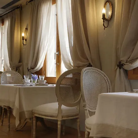 Hotel La Mozaira 4*