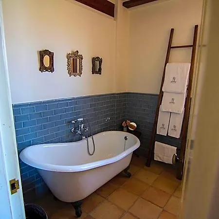 La Mozaira Hotel 4*