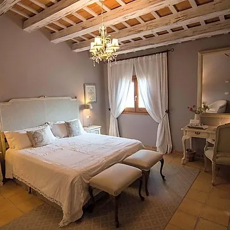 La Mozaira Hotel
