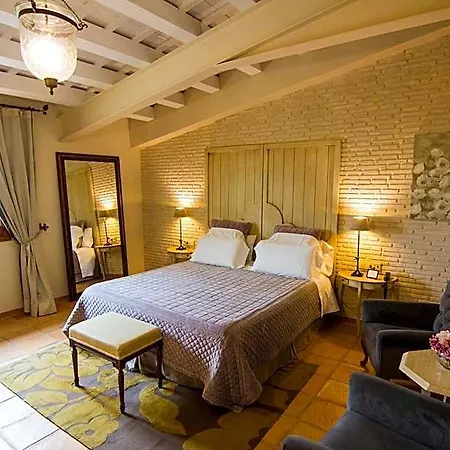 La Mozaira Hotel