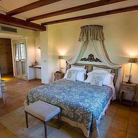 La Mozaira Hotel