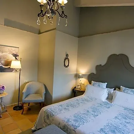 La Mozaira Hotel