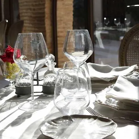 La Mozaira Hotel