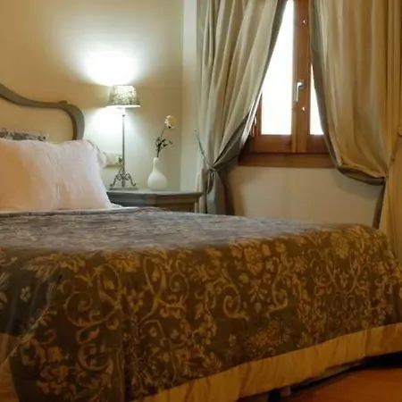 La Mozaira Hotel