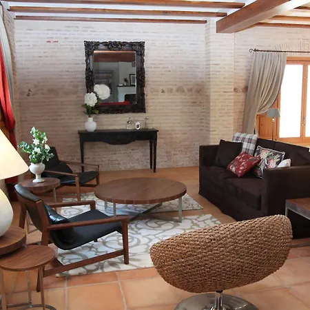 La Mozaira Hotel
